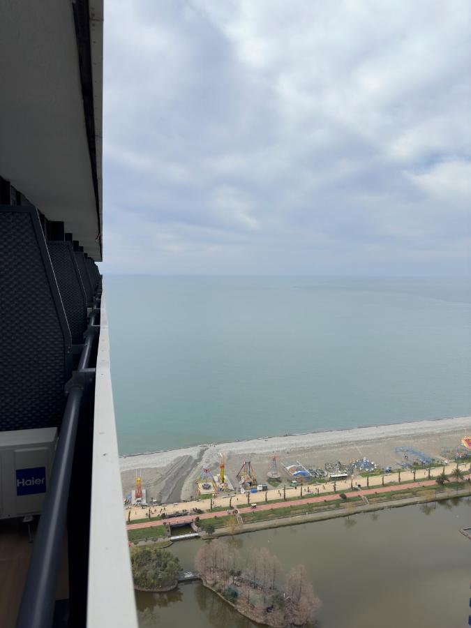 Orbi City Block Superior Class Apartments Batumi Exterior foto