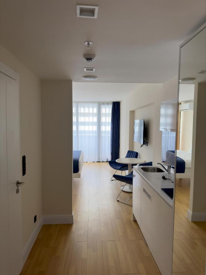 Orbi City Block Superior Class Apartments Batumi Exterior foto